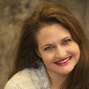 Meet your Posher, Lynette